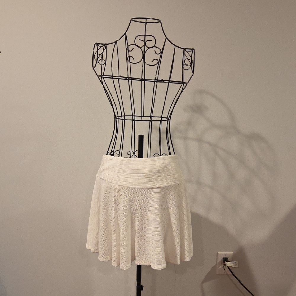 BUCKETLIST Cream Knit Circle Skirt